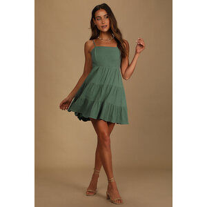 Lulus Make A Day Of It Green Cutout Tiered Mini Dress - Size S